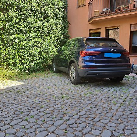 Casa Moderna Nel Centro Di Imola Apartment Exterior photo